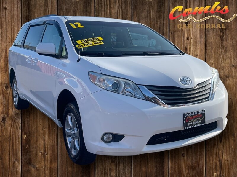 2012 Toyota Sienna XLE 7-Passenger  