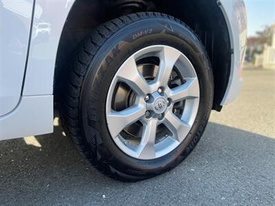 2012 Toyota Sienna XLE 7-Passenger   - Photo 14 - Nampa, ID 83651