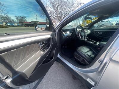 2017 Ford Taurus SEL   - Photo 7 - Boise, ID 83704