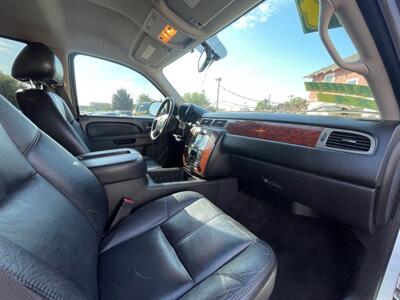 2014 Chevrolet Suburban LT   - Photo 12 - Nampa, ID 83651