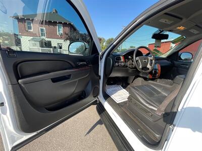 2014 Chevrolet Suburban LT   - Photo 7 - Nampa, ID 83651
