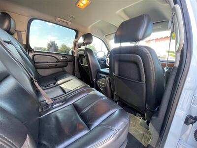 2014 Chevrolet Suburban LT   - Photo 11 - Nampa, ID 83651