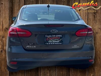 2015 Ford Focus SE   - Photo 4 - Boise, ID 83704