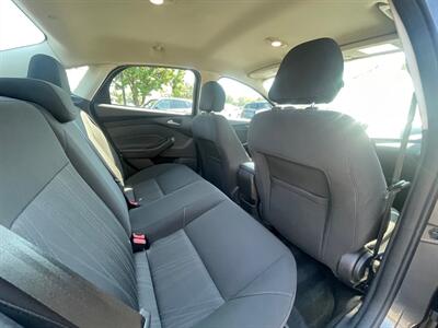 2015 Ford Focus SE   - Photo 9 - Boise, ID 83704