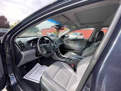 2011 Hyundai SONATA Limited   - Photo 6 - Nampa, ID 83651