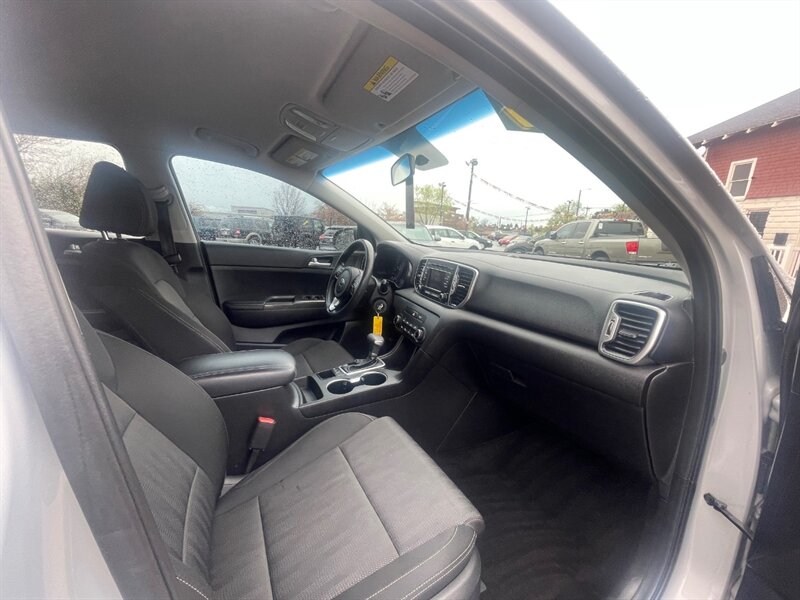 2019 Kia Sportage LX - Photo 11 - Boise, ID 83704