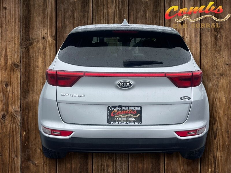 2019 Kia Sportage LX - Photo 4 - Boise, ID 83704