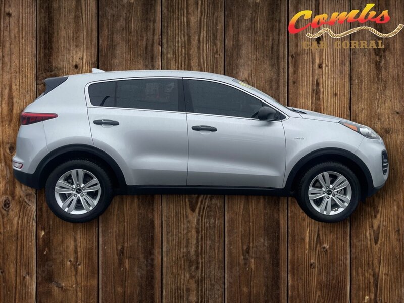 2019 Kia Sportage LX - Photo 5 - Boise, ID 83704