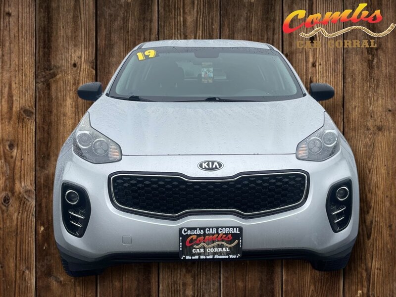 2019 Kia Sportage LX - Photo 2 - Boise, ID 83704