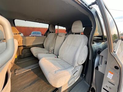 2015 Toyota Sienna LE 8-Passenger   - Photo 8 - Boise, ID 83704