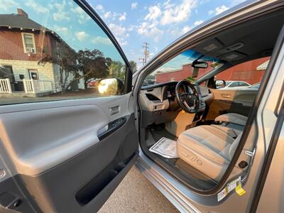2015 Toyota Sienna LE 8-Passenger   - Photo 7 - Boise, ID 83704