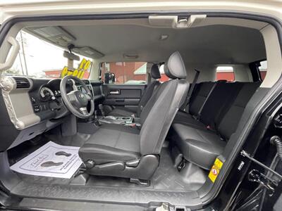 2007 Toyota FJ Cruiser   - Photo 8 - Nampa, ID 83651