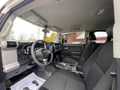 2007 Toyota FJ Cruiser   - Photo 6 - Nampa, ID 83651