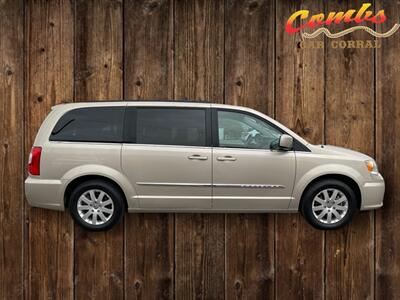 2015 Chrysler Town & Country Touring   - Photo 5 - Boise, ID 83704