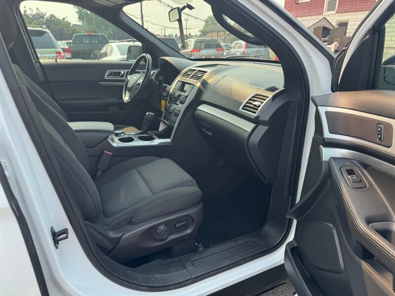 2014 Ford Explorer XLT - Photo 9 - Nampa, ID 83651