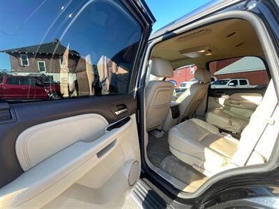 2013 GMC Yukon Denali   - Photo 8 - Nampa, ID 83651