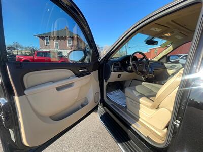 2013 GMC Yukon Denali   - Photo 7 - Nampa, ID 83651