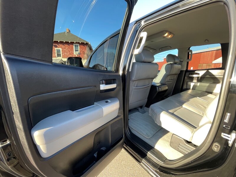 2007 Toyota Tundra Limited - Photo 8 - Nampa, ID 83651