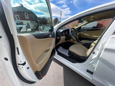 2012 Hyundai SONATA GLS   - Photo 7 - Boise, ID 83704