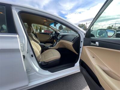 2012 Hyundai SONATA GLS   - Photo 10 - Boise, ID 83704