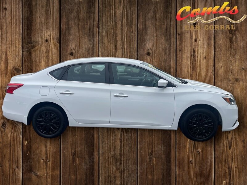 2017 Nissan Sentra S - Photo 5 - Nampa, ID 83651