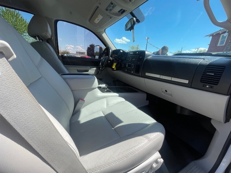 2011 Chevrolet Silverado 1500 LT - Photo 10 - Nampa, ID 83651