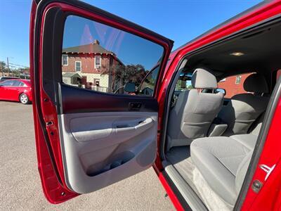 2010 Toyota Tacoma V6   - Photo 9 - Nampa, ID 83651