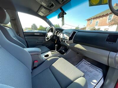 2010 Toyota Tacoma V6   - Photo 11 - Nampa, ID 83651