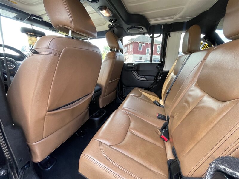 2013 Jeep Wrangler Sahara - Photo 8 - Nampa, ID 83651