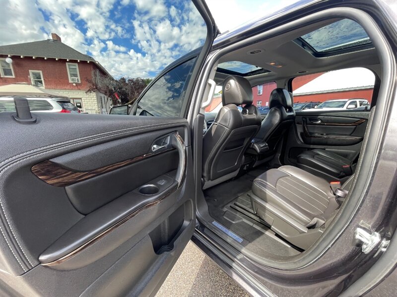 2014 GMC Acadia Denali - Photo 8 - Nampa, ID 83651