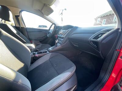 2012 Ford Focus SE   - Photo 10 - Boise, ID 83704