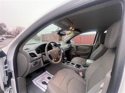 2017 Chevrolet Traverse LS - Photo 6 - Boise, ID 83704