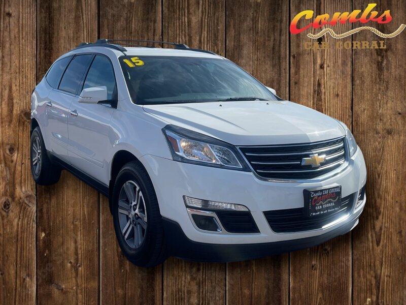 2015 Chevrolet Traverse LT   - Photo 1 - Nampa, ID 83651