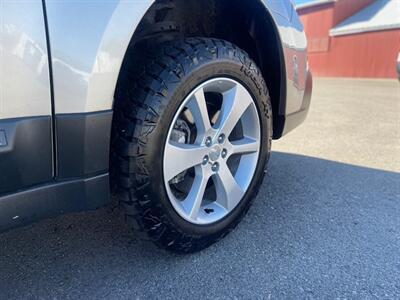 2014 Subaru Outback 3.6R Limited - Photo 12 - Nampa, ID 83651