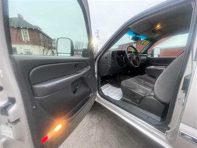 2005 GMC Sierra 2500 SLE - Photo 7 - Nampa, ID 83651