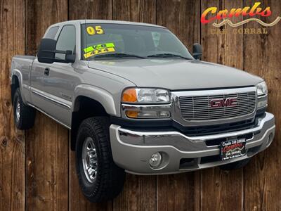 2005 GMC Sierra 2500 SLE Truck