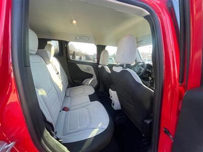 2018 Jeep Renegade Latitude   - Photo 10 - Nampa, ID 83651