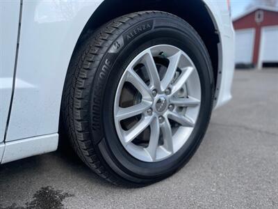 2018 Dodge Grand Caravan SXT   - Photo 13 - Boise, ID 83704