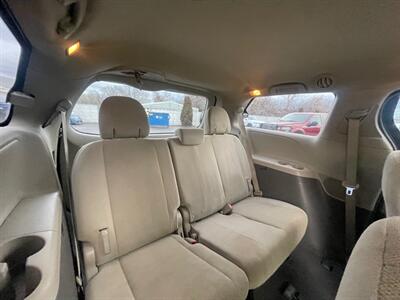 2011 Toyota Sienna Base 7-Passenger - Photo 11 - Nampa, ID 83651