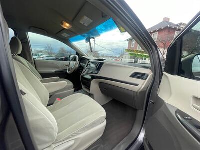 2011 Toyota Sienna Base 7-Passenger - Photo 13 - Nampa, ID 83651