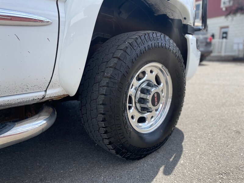 2004 GMC Sierra 2500 Work Truck - Photo 11 - Nampa, ID 83651