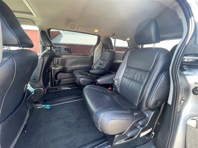 2015 Toyota Sienna SE 8-Passenger   - Photo 8 - Nampa, ID 83651