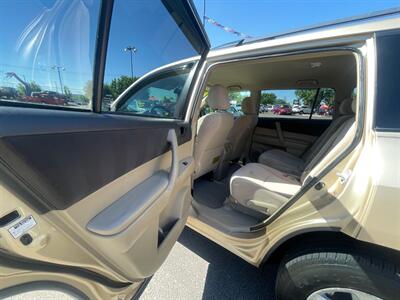 2008 Toyota Highlander   - Photo 8 - Boise, ID 83704