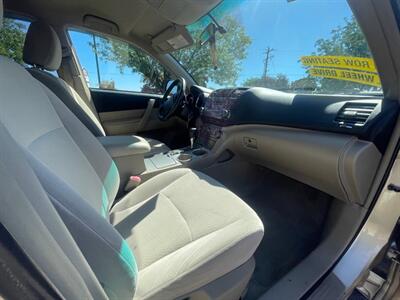2008 Toyota Highlander   - Photo 12 - Boise, ID 83704