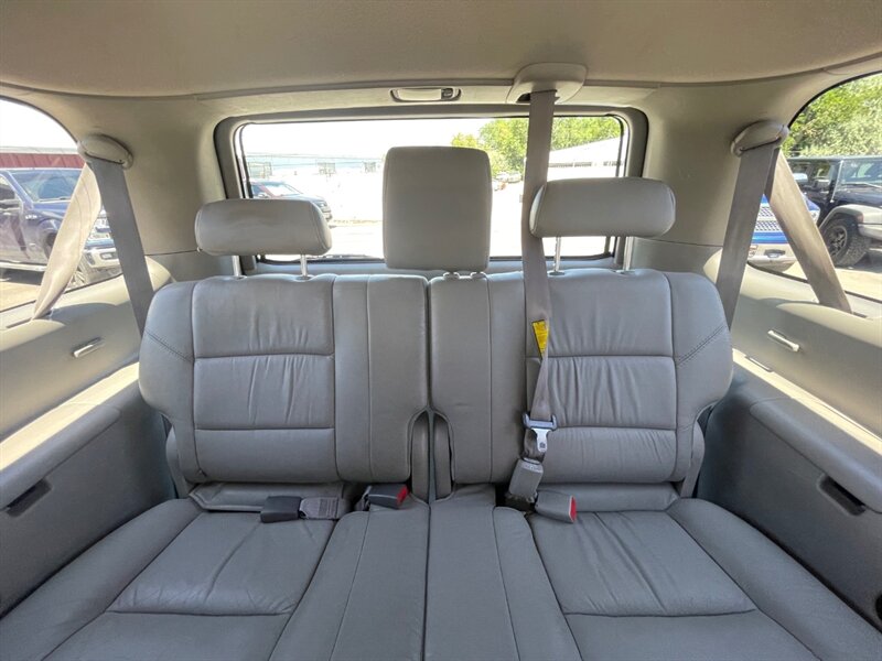 2002 Toyota Sequoia Limited - Photo 9 - Nampa, ID 83651