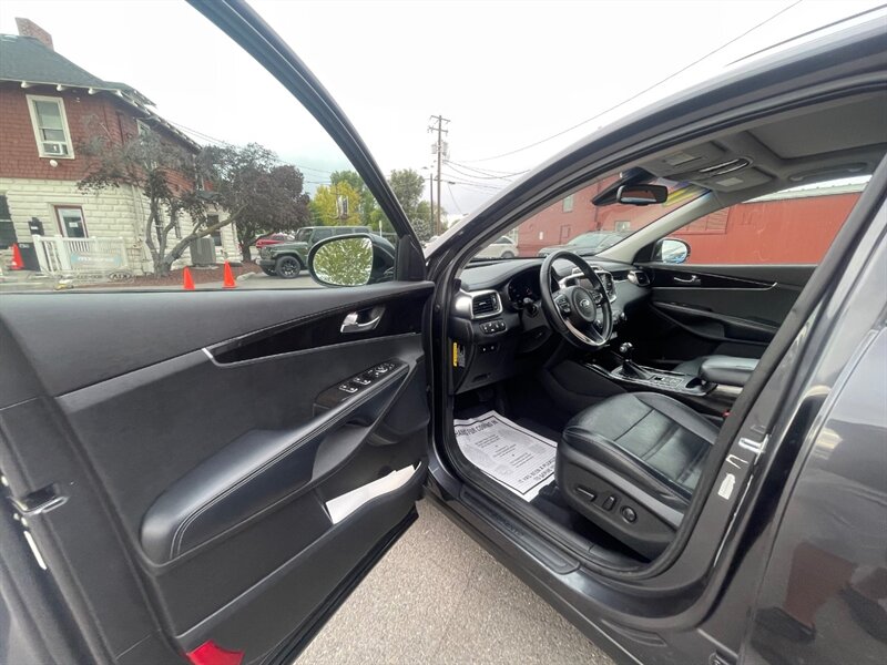 2017 Kia Sorento EX V6 - Photo 7 - Nampa, ID 83651