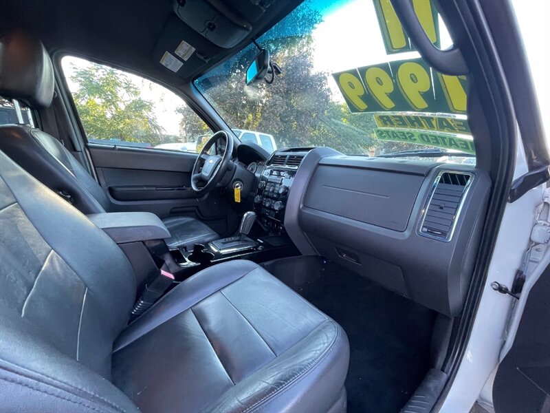 2011 Ford Escape Limited - Photo 11 - Nampa, ID 83651