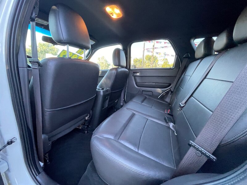 2011 Ford Escape Limited - Photo 8 - Nampa, ID 83651