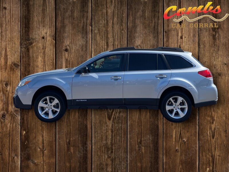 2014 Subaru Outback 2.5i - Photo 3 - Nampa, ID 83651