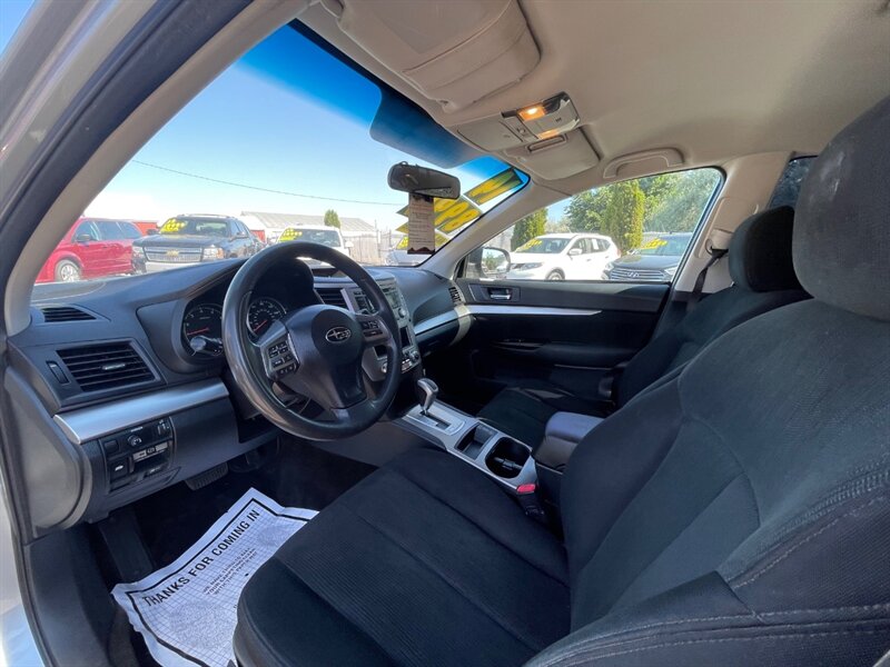 2014 Subaru Outback 2.5i - Photo 6 - Nampa, ID 83651